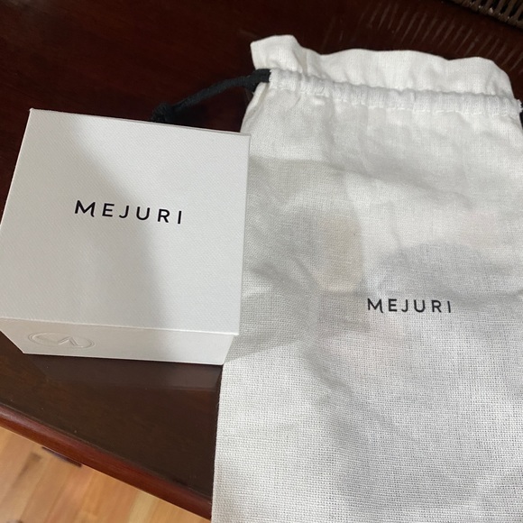 (SOLD) Mejuri Large Charlotte Hoops - NWT - Picture 6 of 6